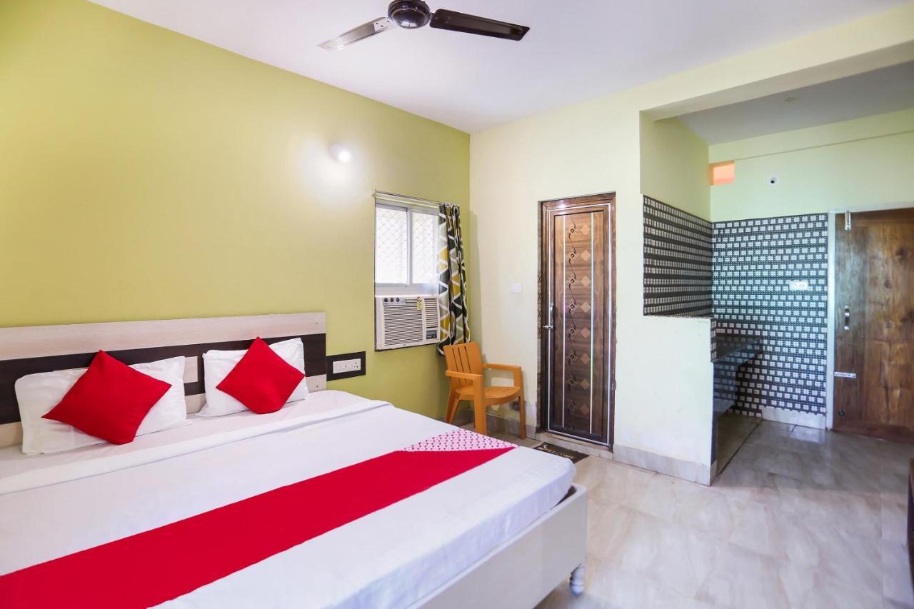 Oyo 68370 Subhalaxmi Guest House Puri Buitenkant foto