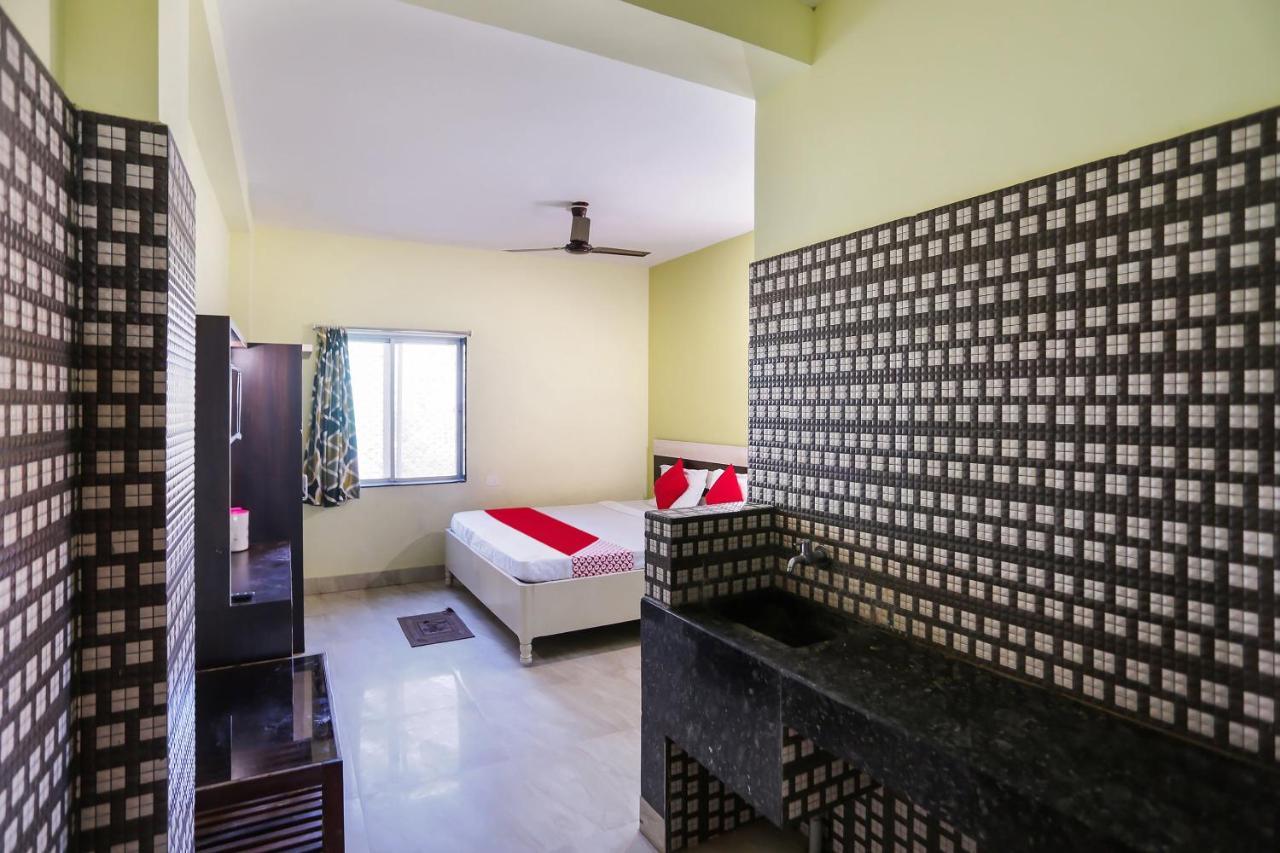 Oyo 68370 Subhalaxmi Guest House Puri Buitenkant foto